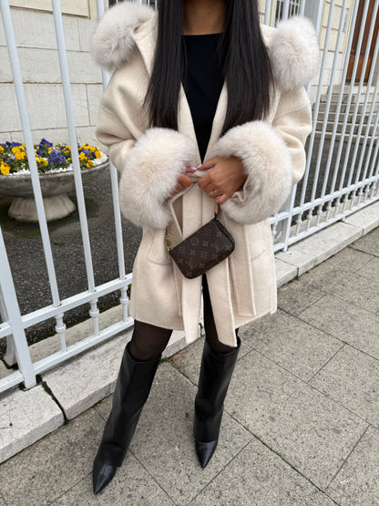 CREAM WOOL AND FUR COAT WITH HOOD