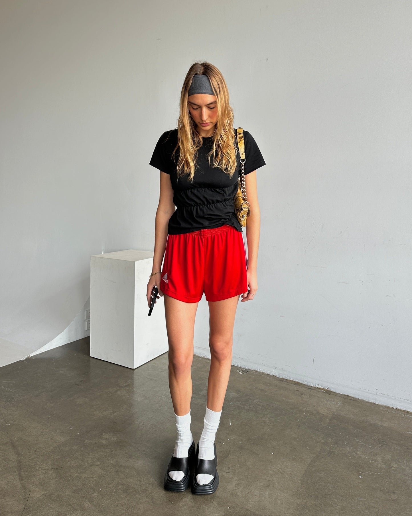 Sydney - Scrunched T-shirt 1+1 FREE