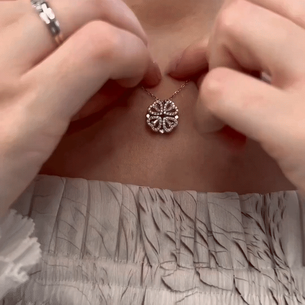 Lucky Clover Hearts Valentine 💝 Necklace