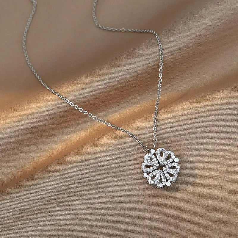 Lucky Clover Hearts Valentine 💝 Necklace