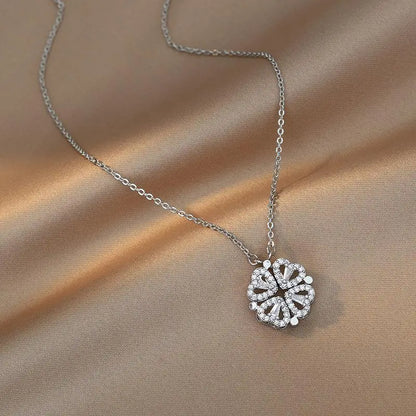 Lucky Clover Hearts Valentine 💝 Necklace